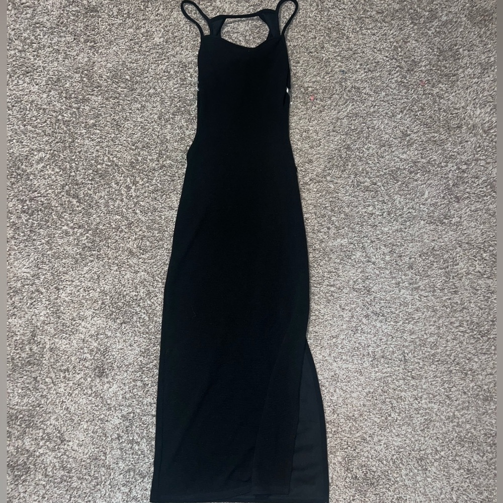 Black Sleeveless Maxi Dress